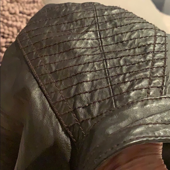 B B DAKOTA Leather jacket - Picture 5 of 6